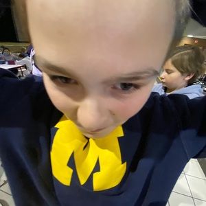 Meet your Posher, Claire